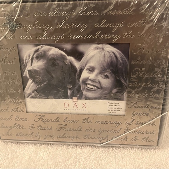 ✨ DAX Silver Metal Photo Frame - Friends Theme, 5x3.5. New in Box! - Picture 3 of 15